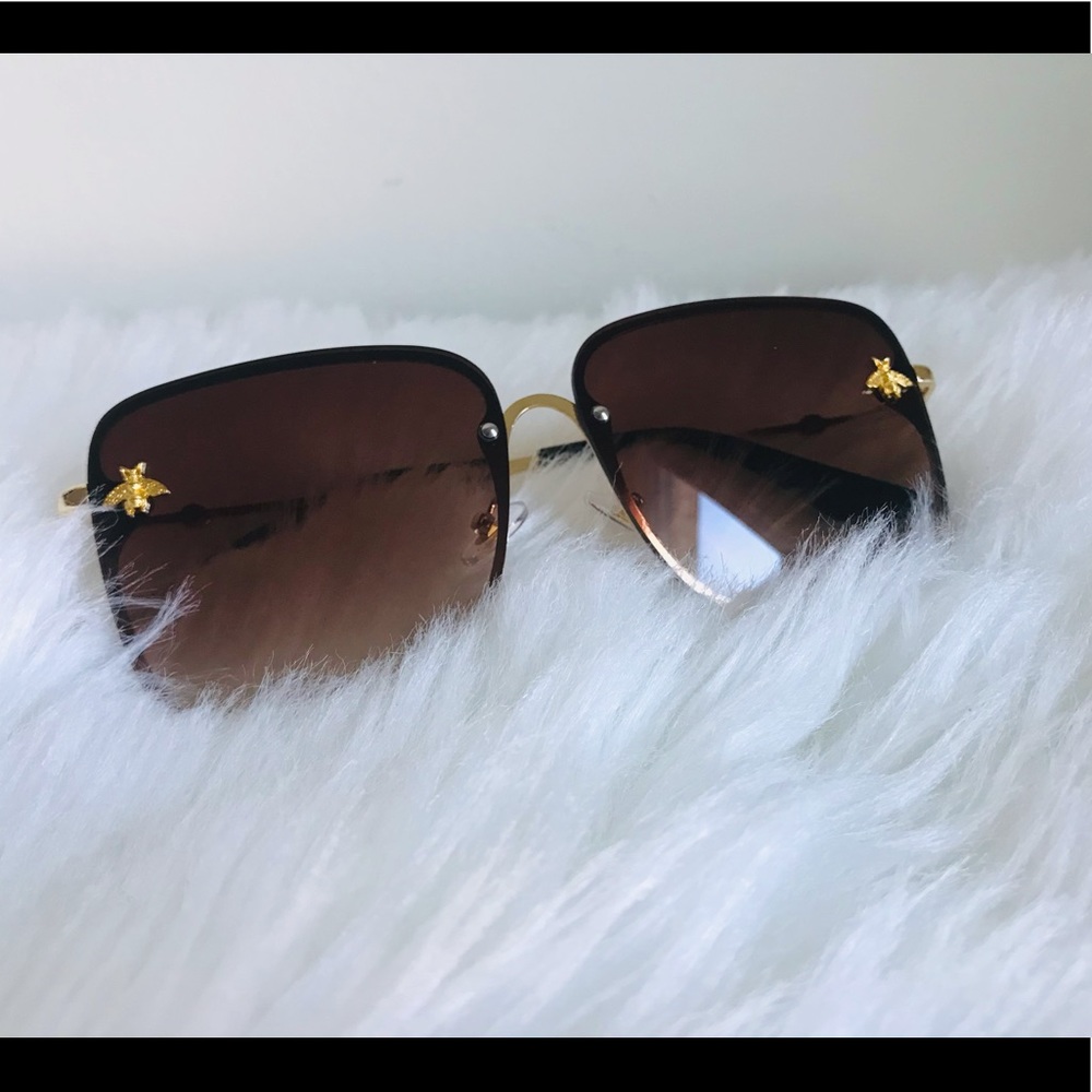 Brown Bee Sunglasses - Picture 4 of 5
